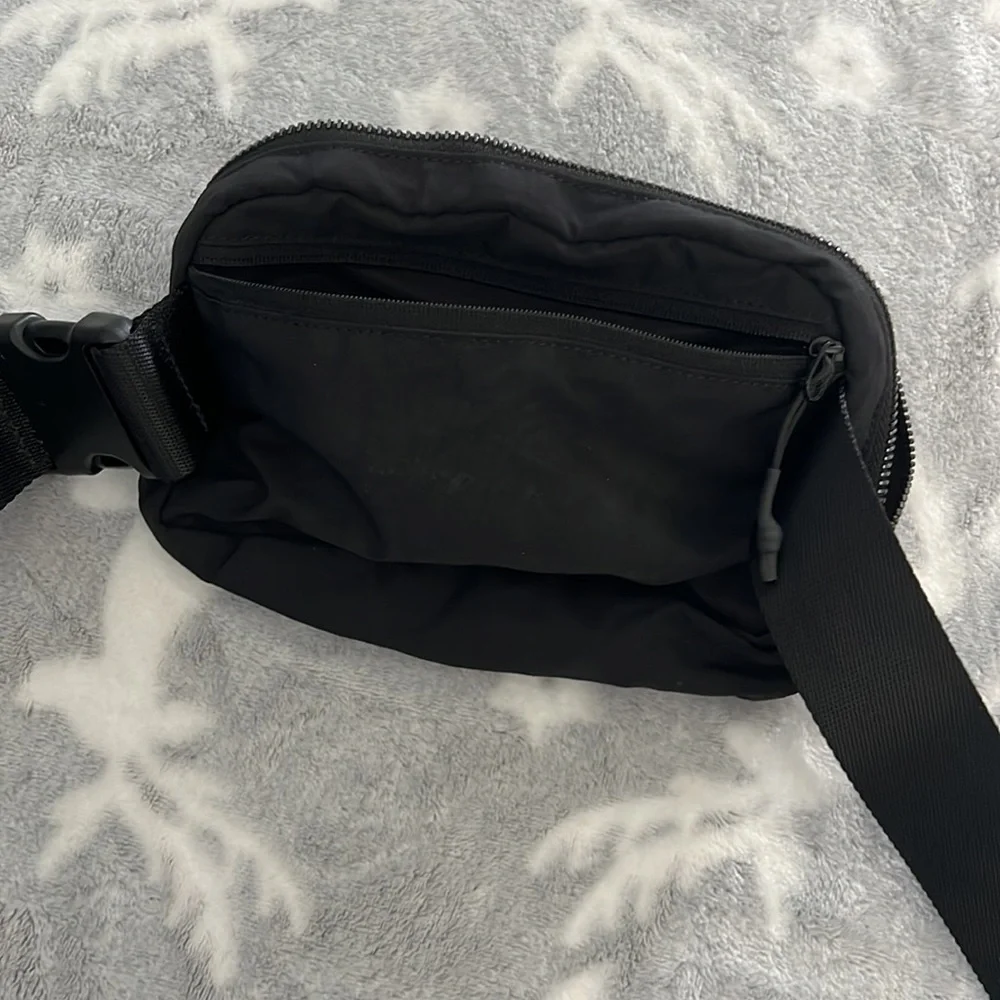 Fanny pack - Picture 5 of 5